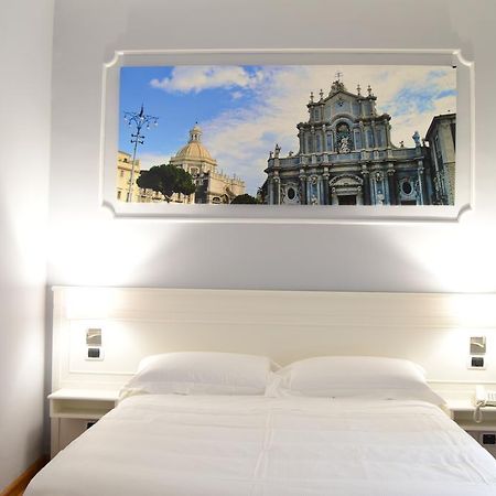 Hotel Centrum Catania Esterno foto