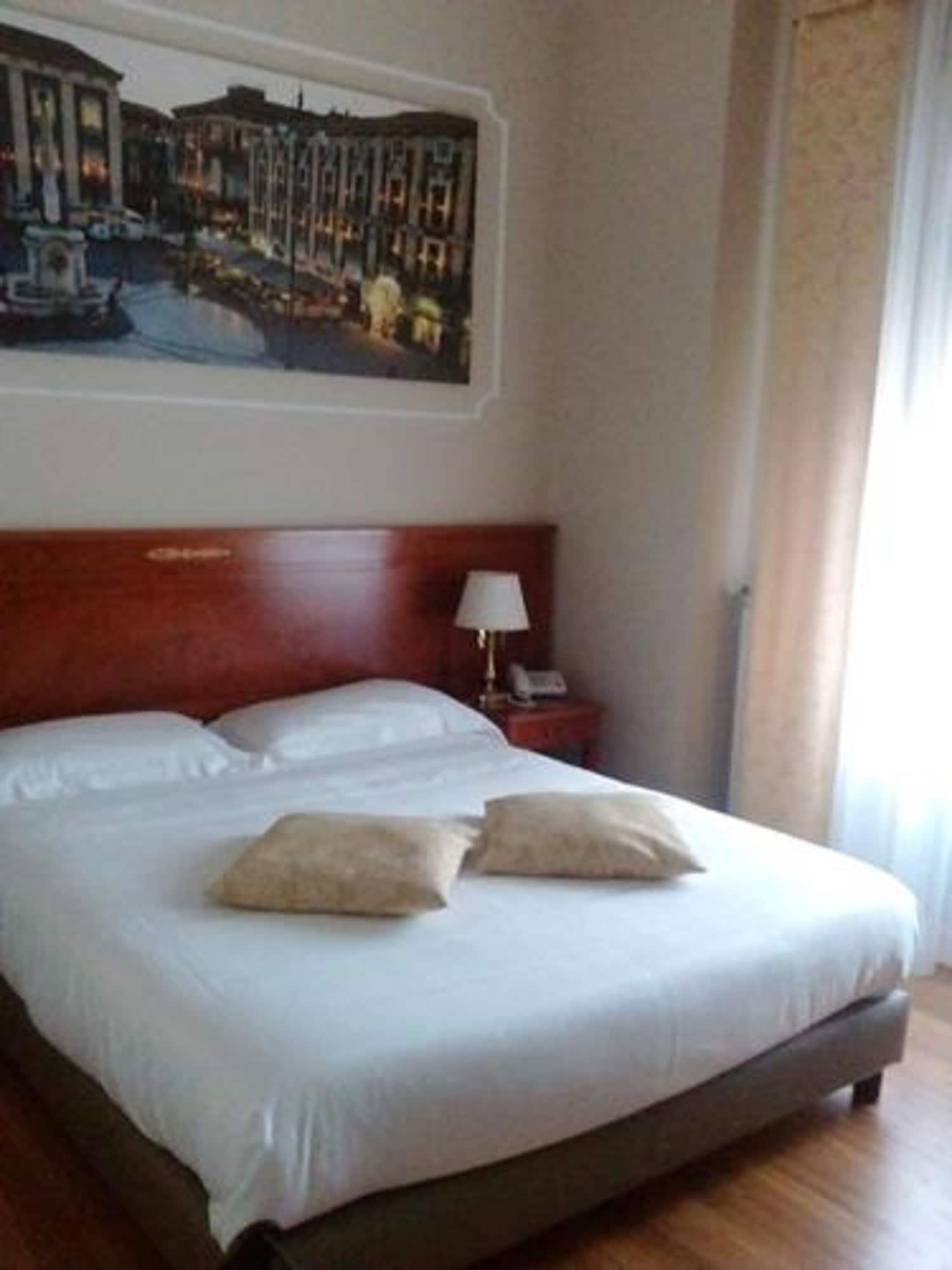 Hotel Centrum Catania Esterno foto