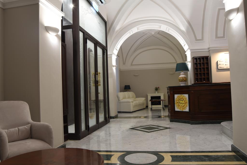 Hotel Centrum Catania Esterno foto
