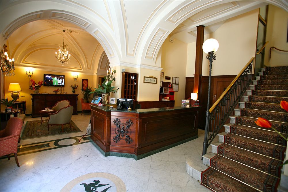 Hotel Centrum Catania Esterno foto